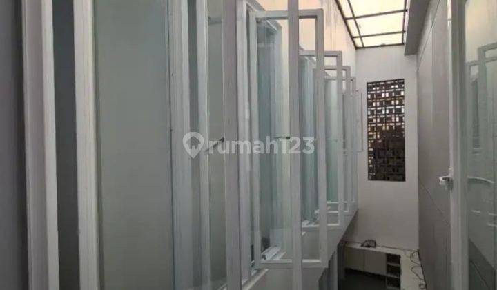 Rumah Lux Semifurnished Murah di Setra Duta Bandung 2