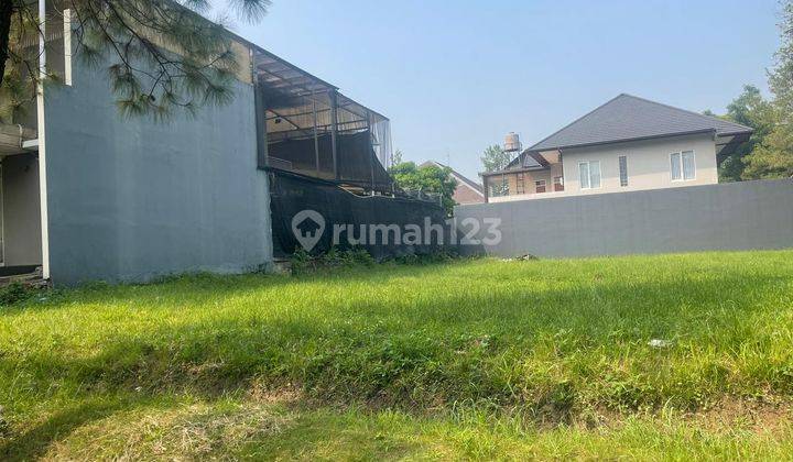 Kavling Premium Sebelah Taman di Kota Baru Parahyangan 1