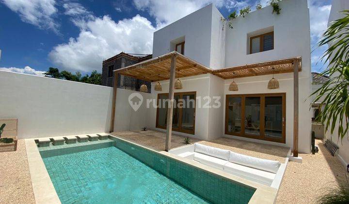 Cool Luxury Villa House in Pecatu Badung Bali 1