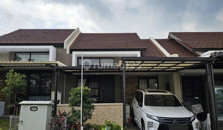 Rumah Asri Nyaman Terawat di Simakirana Kota Baru Parahyangan 1