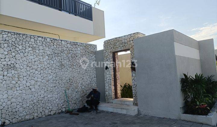 Villa Baru Cantik Siap Huni di Pantai Seseh Badung 1