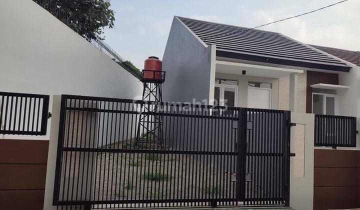 Rumah Baru Minimalis Luas di Taman Kopo Indah 3 2