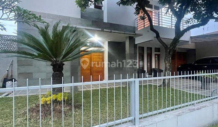 Rumah Mewah Lux Siap Huni di Golf Barat Arcamanik 1