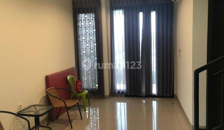 Rumah Minimalis Asri Terawat di BTari Summarecon Bandung 2