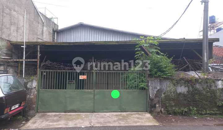 Pabrik Plasik Aktif Strategis di Holis Bandung