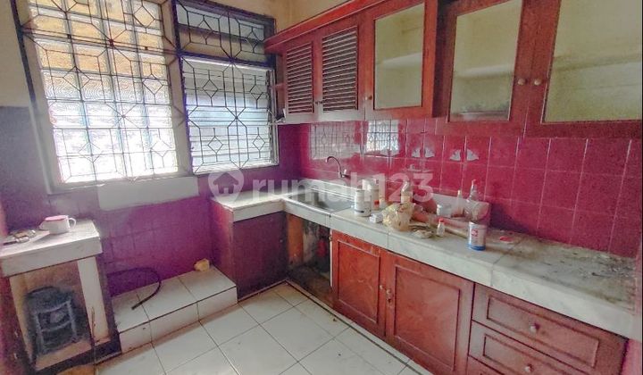 Rumah Toko 2 Lantai di Mainroad Ciateul Bandung 2