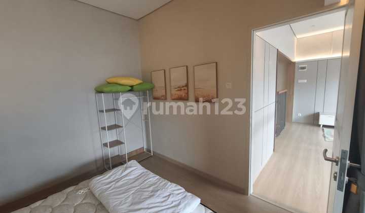 Rumah Cantik Full Furnished Lux di Jingganagara Kbp 2