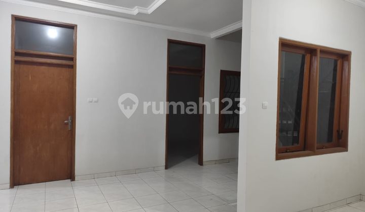 Rumah Siap Huni di Taman Kopo Indah 3 Bandung 2