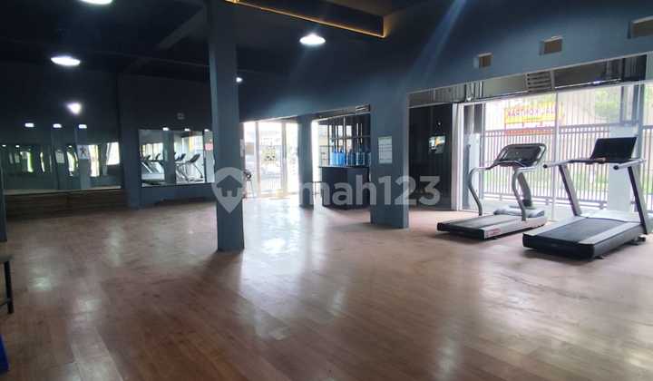 Ruang Usaha Hoek di Taman Rahayu Bandung