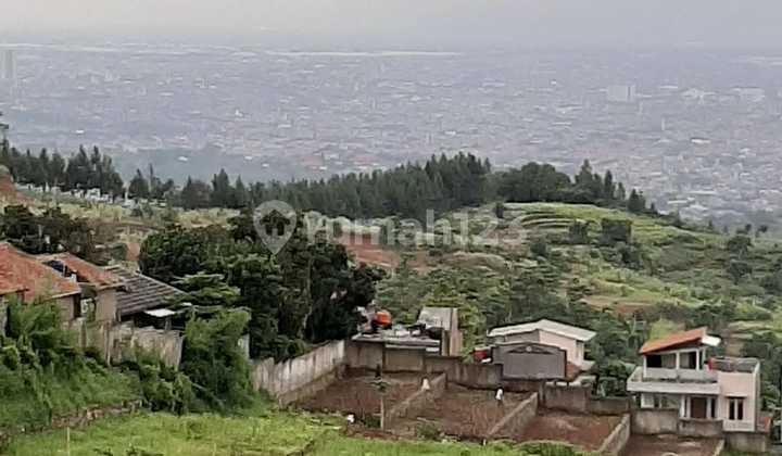 Tanah Luas Strategis Asri di Dago Bandung Tanah Luas Strategis Asri di Dago Bandung
