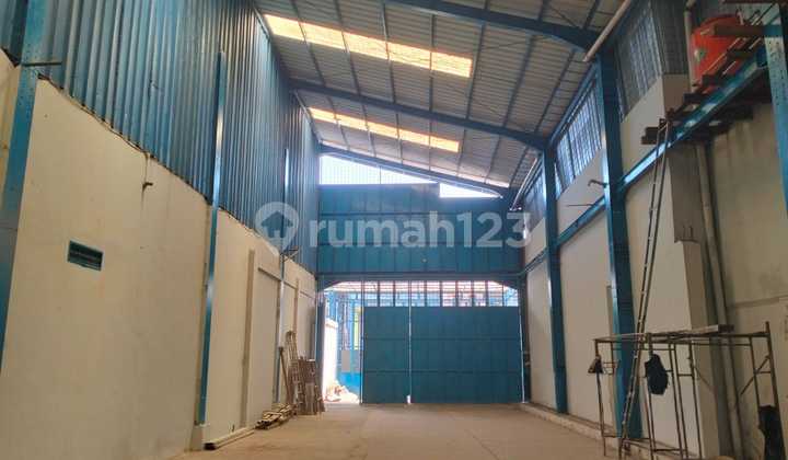 Gudang Siap Pakai Akses Kontainer di Caringin Bandung