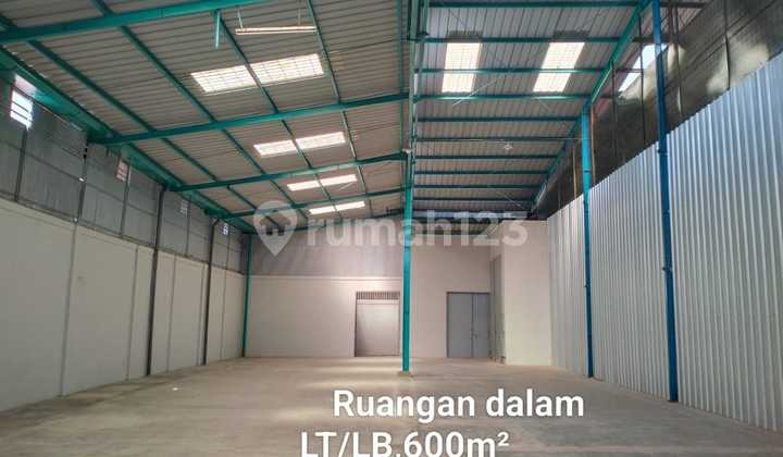 Gudang Bersih Strategis Siap Pakai di Area Holis Bandung