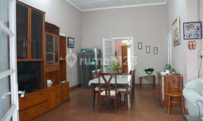 Rumah Luas Strategis di Sayap Dago Bawah Bandung 2