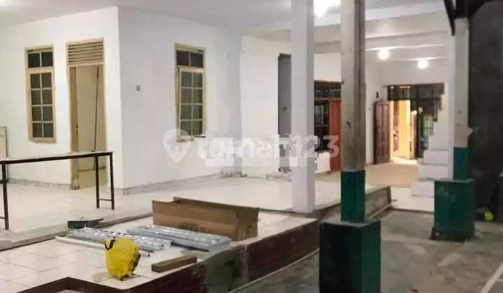 2-Story House and Warehouse Building in Leuwipanjang Bandung 2