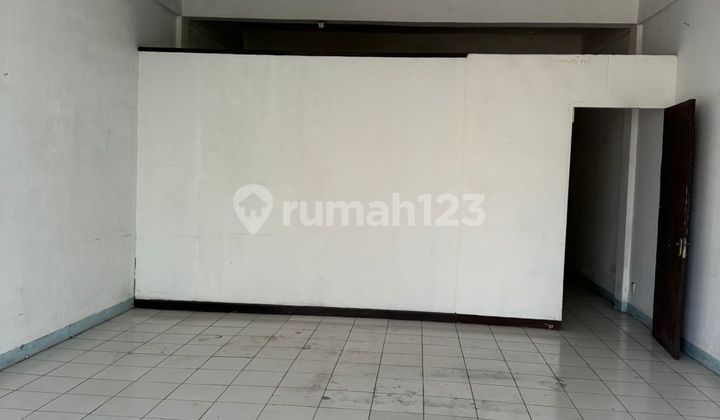 Ruko 3 Lantai Sangat Strategis di Setrasari Mall Bandung 2