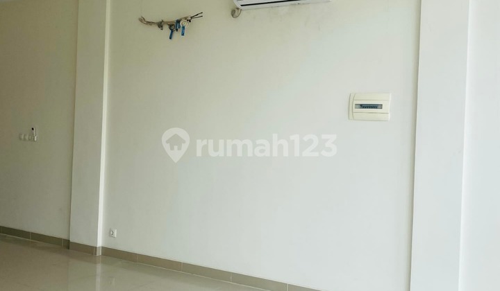 Ready-to-Use 2-Story Shop House in Magna Summarecon Bandung 2