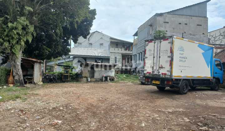 Tanah Lahan Kosong Strategis di Jalan Sasak Gantung Bandung Tanah Lahan Kosong Strategis di Jalan Sasak Gantung Bandung