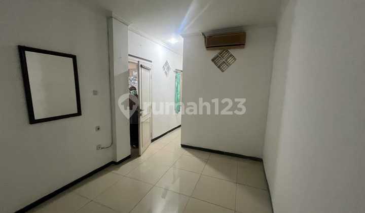 Rumah Modern Minimalis Dalam Komplek di Soekarno Hatta Bandung 2