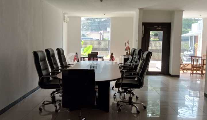 Gedung Kantor Strategis Siap Pakai di Karang Tineung Sukajadi