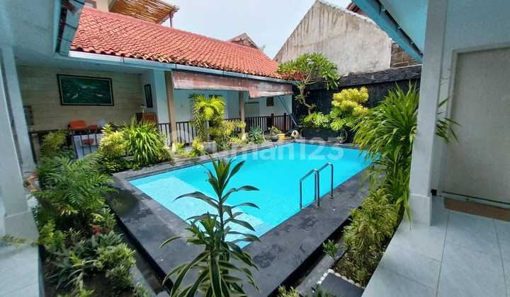 Rumah Hook Ada Kolam Renang di Taman Baruna Jimbaran