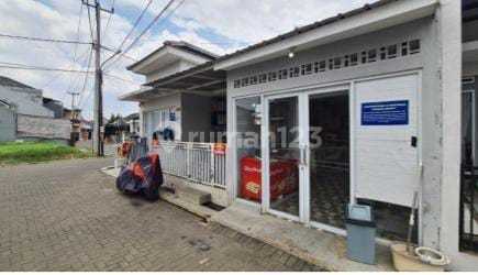 Nice 1-Story House in Pinus Regency Bandung