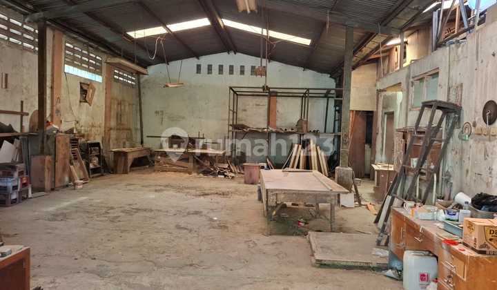 Gudang Strategis Siap Pakai di Sayap Pasteur Bandung Gudang Strategis Siap Pakai di Sayap Pasteur Bandung