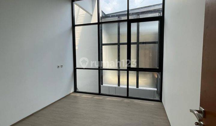 Rumah Baru Modern Minimalis Siap Huni di Setra Duta Grande 2