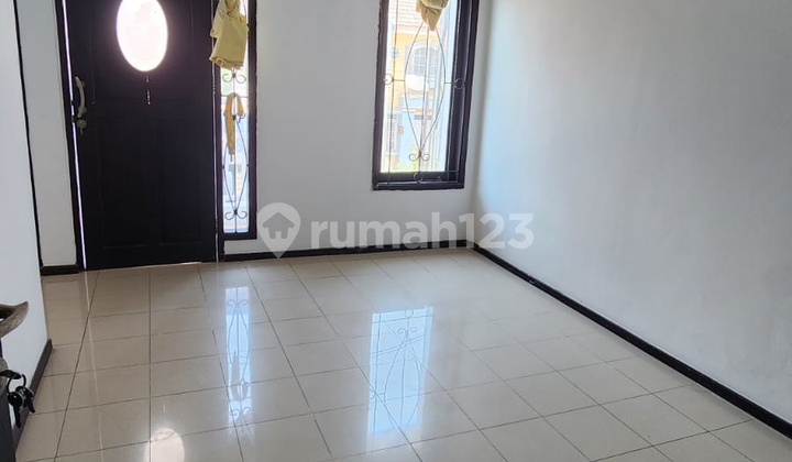 Dijual Rumah 2 Lantai Siap Huni Citra Gran Cibubur Cluster Depan Dekat Gerbang Tol 2 Menit 2