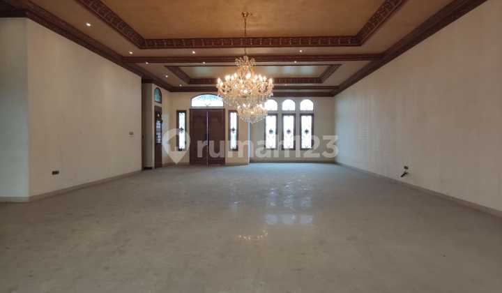 Rumah Mewah Lux Lengkap Kolam Renang Batununggal Indah Bandung Rumah Mewah Lux Lengkap Kolam Renang Batununggal Indah Bandung