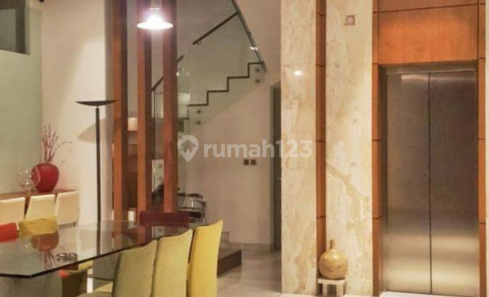 Rumah Mewah Murah Dengan Lift Jalan Cipto Pasirkaliki Bandung 2