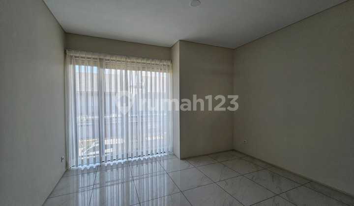New House Special Price in Kota Baru Parahyangan 2