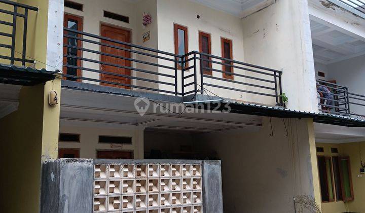 Rumah Baru 3 Lantai (murah) di pinggir jalan raya, Turun Harga 1