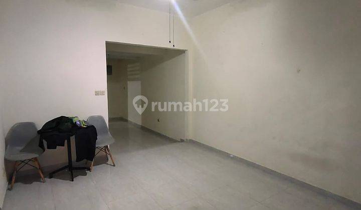 Rumah 2 Lantai Dekat Pasar Tebet, Dekat Kemana Mana 2