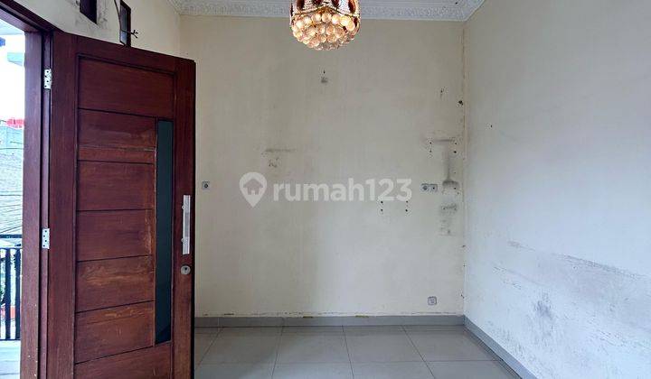 Rumah Ditebet 2 Lt, Jalan Lebar Dekat Jl. Mt Haryono 2