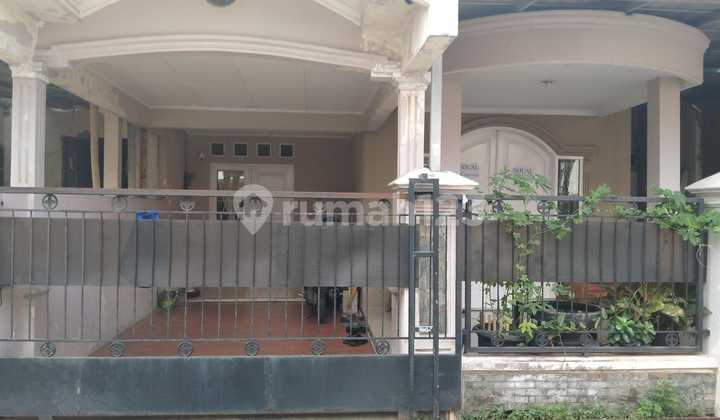 Rumah 2 LT Strategis & Ekonomis di Griya Bintara Indah Rumah 2 LT Strategis & Ekonomis di Griya Bintara Indah