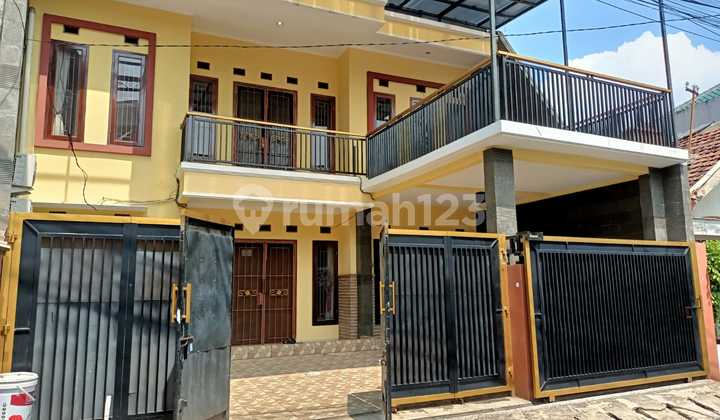 Rumah Besar 2 Lantai Cocok Utk Kantor Ditebet Jak - Sel Rumah Besar 2 Lantai Cocok Utk Kantor Ditebet Jak - Sel
