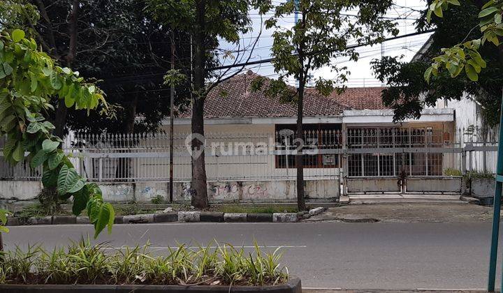 Jual rumah cocok buat rumah tinggal, kantor dan usaha 1