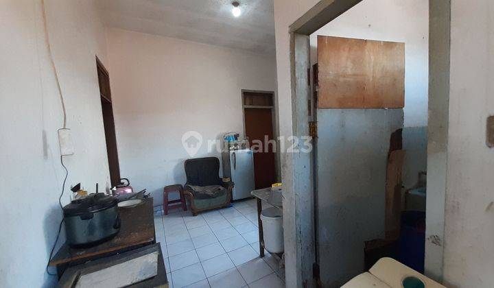 Jual rumahp pinggir jalan  hitung tanah aja cocok buat gudang, kantor dan usaha  2