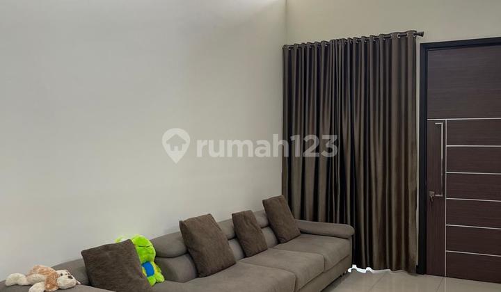 Dijual Cepat Rumah Mezanin 3 Lantai di Citra 7 Jakarta Barat Dijual Cepat Rumah Mezanin 3 Lantai di Citra 7 Jakarta Barat