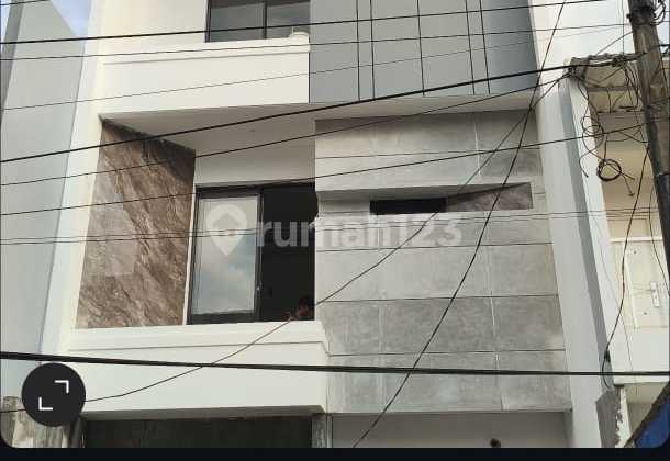 Dijual Rumah Baru 3 Lantai Siap Huni di Citra 3 Jakarta Barat 2