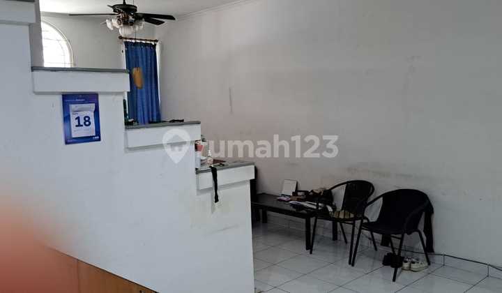 Jual Cepat Rumah 2 Lantai Semi Furnished Di Taman Semanan