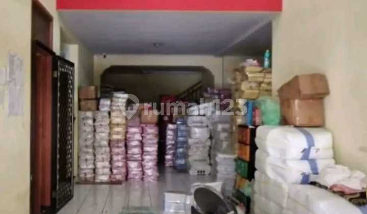 Dijual Rumah Harga Dibawah NJOP Semi Furnish di Citra Garden 5