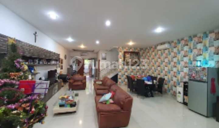 FOR RENT: FULLY FURNISHED READY-TO-OCCUPY HOUSE IN TAMAN SURYA 5 1