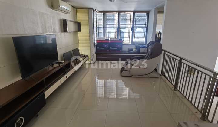 Dijual Rumah 2 Lantai di Citra 6 Cluster Papirus Jakbar Dijual Rumah 2 Lantai di Citra 6 Cluster Papirus Jakbar