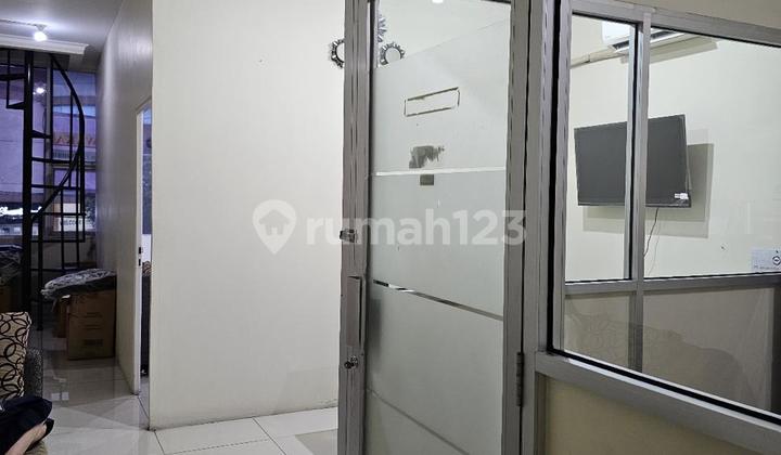 FOR RENT: SHOP HOUSE BY THE MAIN ROAD NEAR LOTTE MART, WEST JAKARTA 2