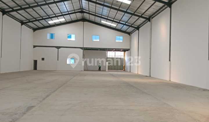 New warehouse for rent!!! Only 1 unit left at Cikupa Industrial Warehousing. New warehouse for rent!!! Only 1 unit left at Cikupa Industrial Warehousing.