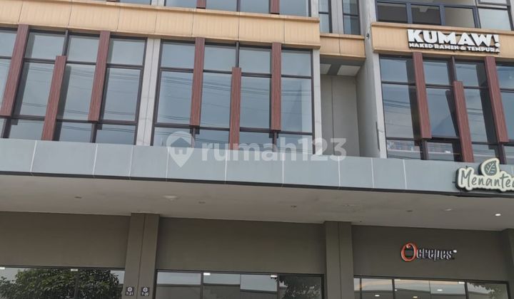 For Sale 4-Story Shop House in Vasanta Area with Japanese Style 2