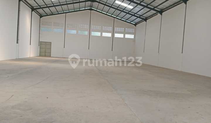 New warehouse for rent!!! Only 1 unit left at Cikupa Industrial Warehousing. New warehouse for rent!!! Only 1 unit left at Cikupa Industrial Warehousing.