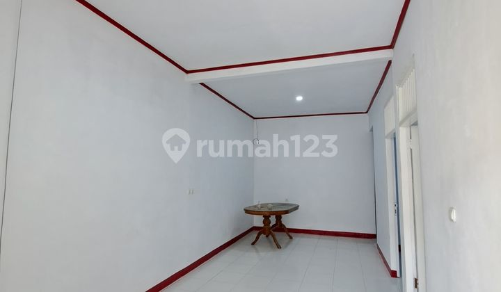 FOR SALE AND FOR RENT House on Jl Sumbawa Menceng, West Jakarta, Newly Renovated