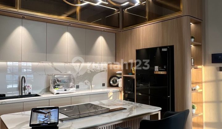 FOR SALE BRAND NEW 3-STOREY LUXURY HOUSE PLUS SWIMMING POOL SUKAPURA